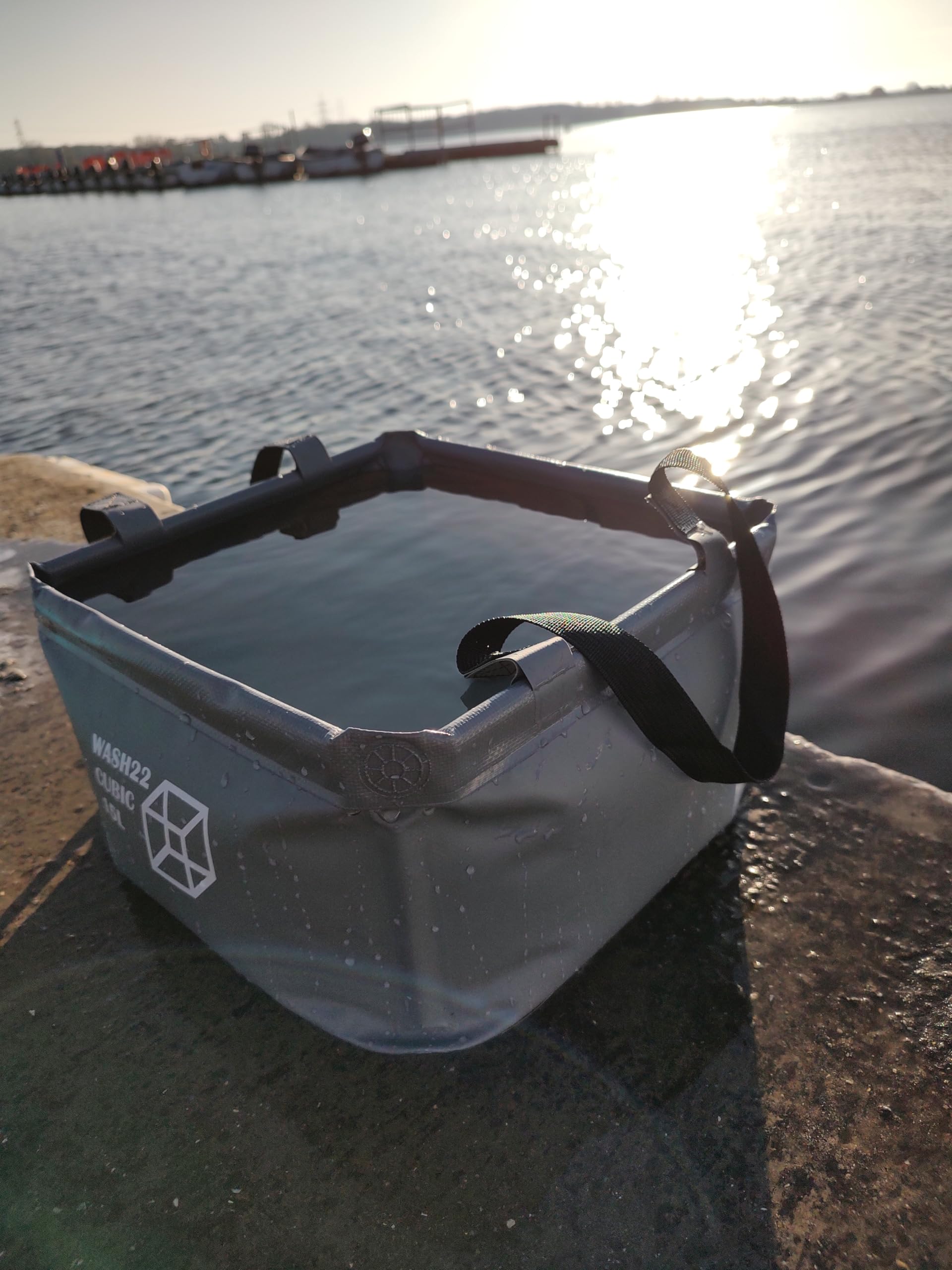 WASH22 Cubic 15L Folding Collapsible Camping Washing Basin Bucket Bag Tidy for Tents Motorhomes Campervans Caravans